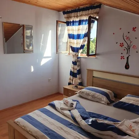 Cintya Apartmán *