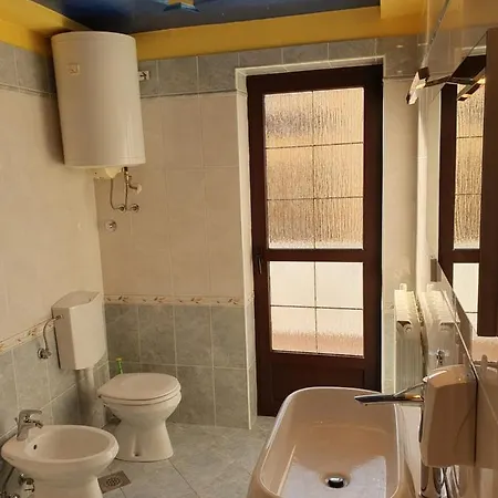 Cintya Apartment *