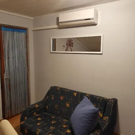 Cintya Apartment